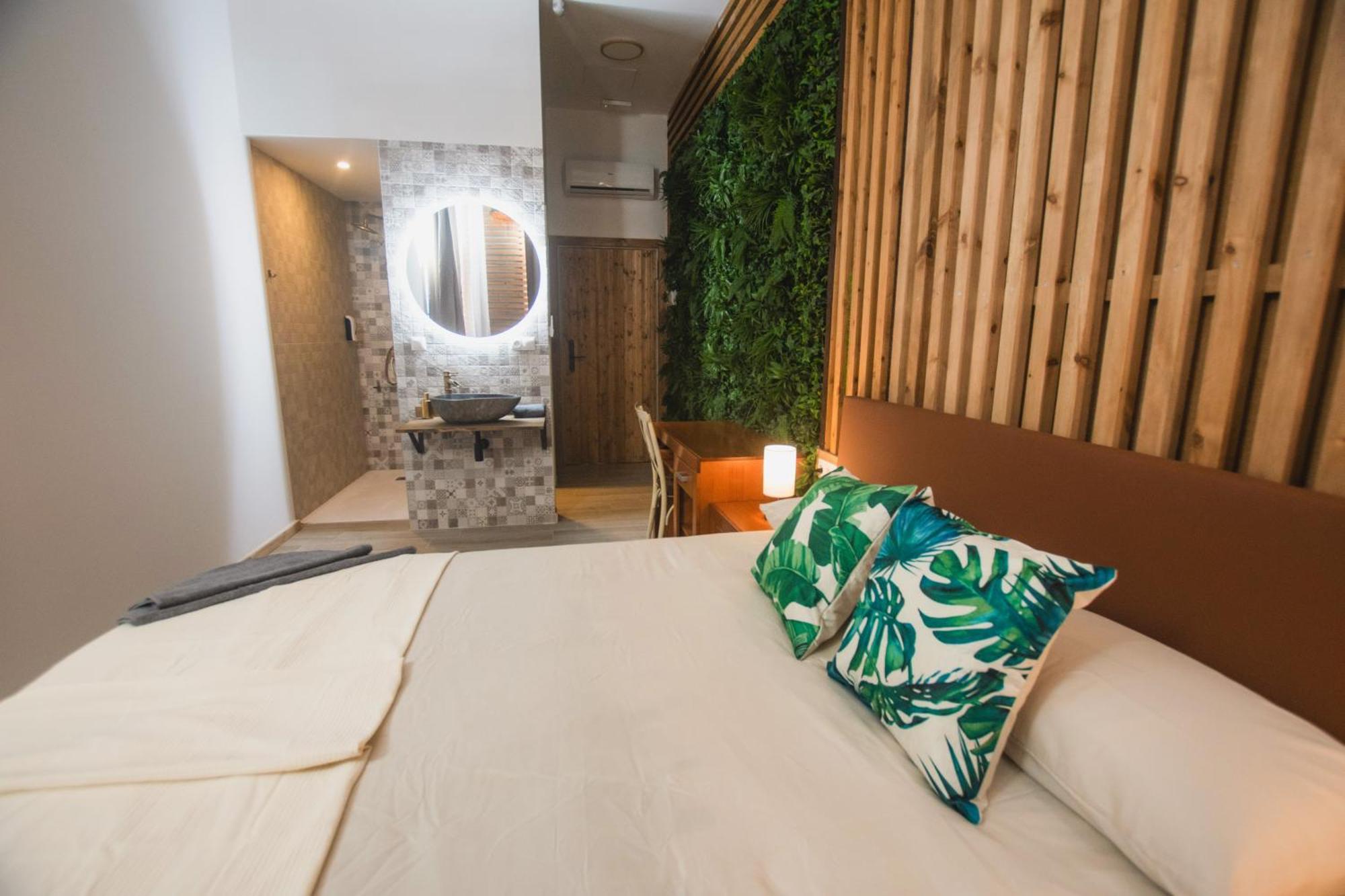 Banana Beach Patacona Rooms Alboraia Exterior photo