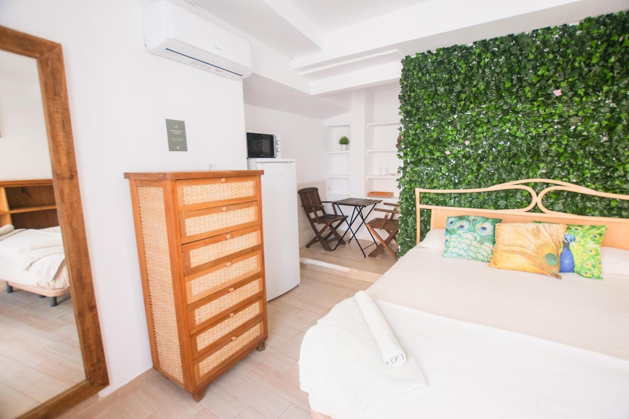 Banana Beach Patacona Rooms Alboraia Exterior photo